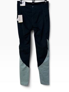 NWT Old Navy Womens CozeCore High Waisted Colorblock Leggings Size M 🖤🩵